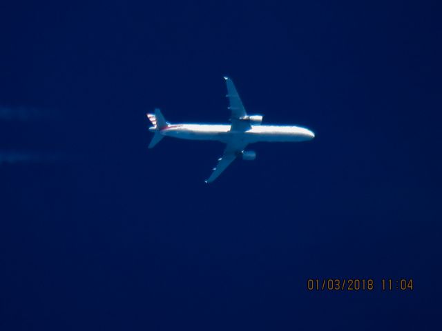 Airbus A321 (N196UW)