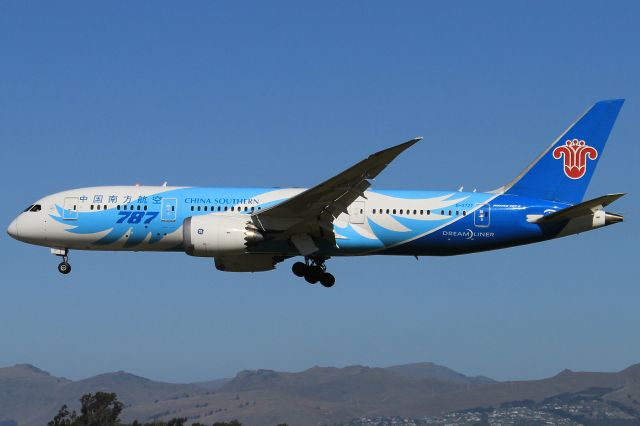 Boeing 787-8 (B-2727)