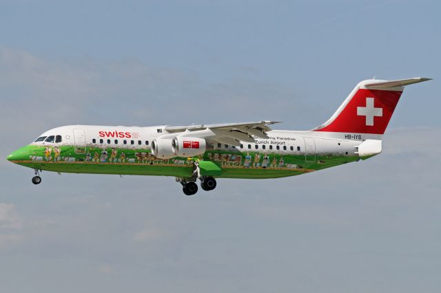 Avro RJ-100 Avroliner (HB-IYS) - "Shopping Paradise Zurich Airport" livery