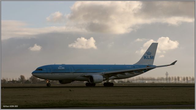 Airbus A330-300 (PH-AOH) - KLM Airbus A330-203 (PH-AOH) Schiphol 10-01-2013