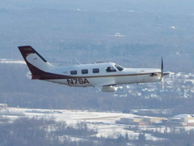 Piper Navajo (N7SA)