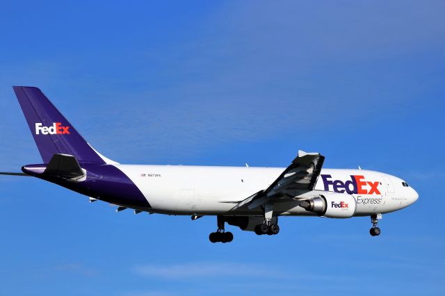 Airbus A300F4-600 (N673FE) - A routine landing at ATW on Runway 21.  