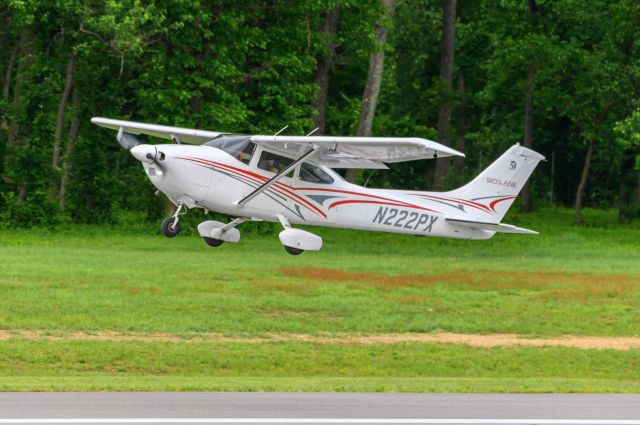 Cessna Skylane (N222PX)