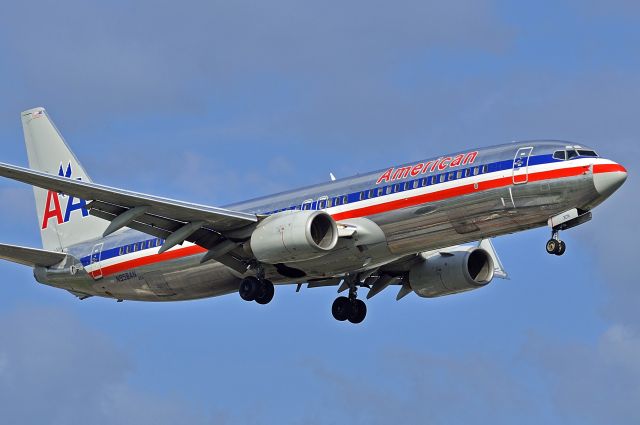 Boeing 737-800 (N958AN3CN)