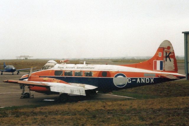 Hawker Siddeley Dove (G-ANDX) - Seen here on 23-Jan-96.br /br /Registration cancelled 24-Feb-99.