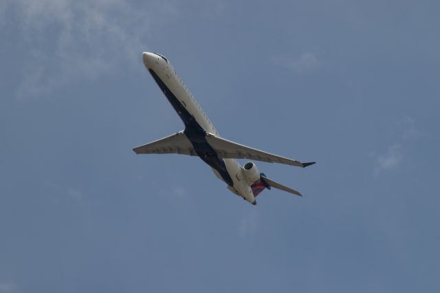 Canadair Regional Jet CRJ-900 (N923XJ)