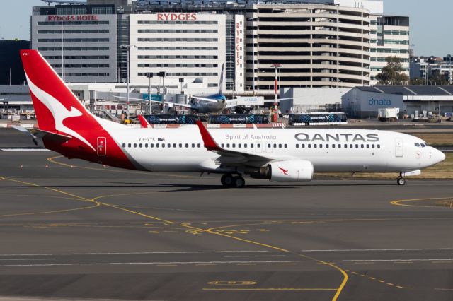 Boeing 737-800 (VH-VYK)
