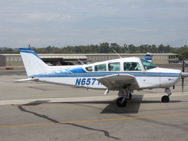 Beechcraft Sundowner (N6571F) - Taxiing at Fullerton