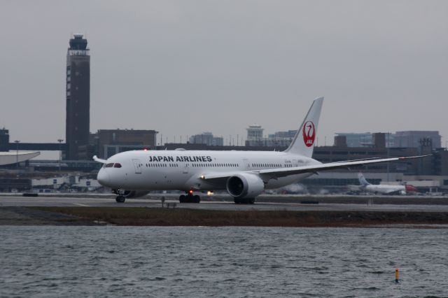 Boeing 787-9 Dreamliner (JA862J)