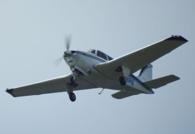 Beechcraft Bonanza (36) (N18RB)