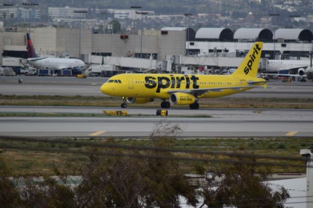 Airbus A320 (N609NK) - Spirit Airlines arrival.