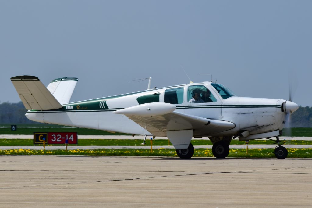 Beechcraft Bonanza (36) (N606B)