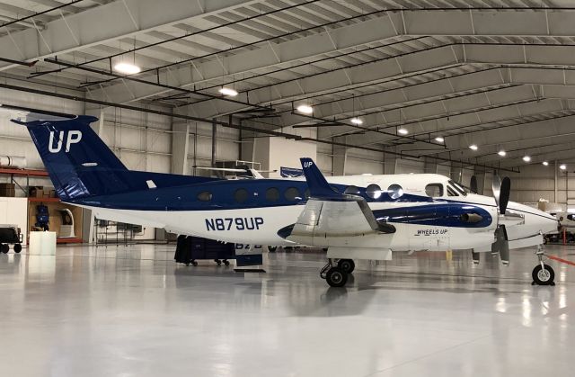 Beechcraft Super King Air 350 (N879UP) - Awaiting the next trip out of EKM. 11/18/19.