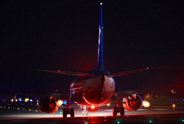 Boeing 737-800 (JA69AN)