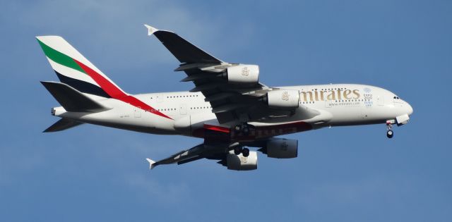 Airbus A380-800 (A6-EEU) - At 2300ft.over Henley Brook WA 5 minutes to landing YPPH 17.38hrs local timebr /19Nov2016