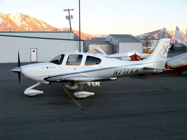 Cirrus SR-22 (N717KA)