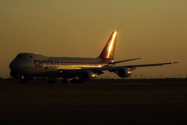 BOEING 747-8 (LX-VCL)