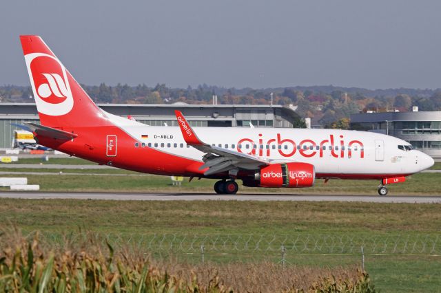 Boeing 737-700 (D-ABLB)