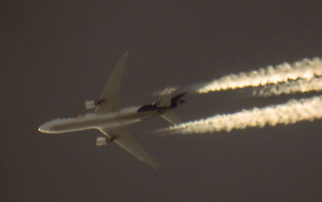 Boeing MD-11 (N609FE)