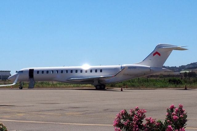 BOMBARDIER BD-700 Global 7500 (N212WQ) - 12 jul 2019