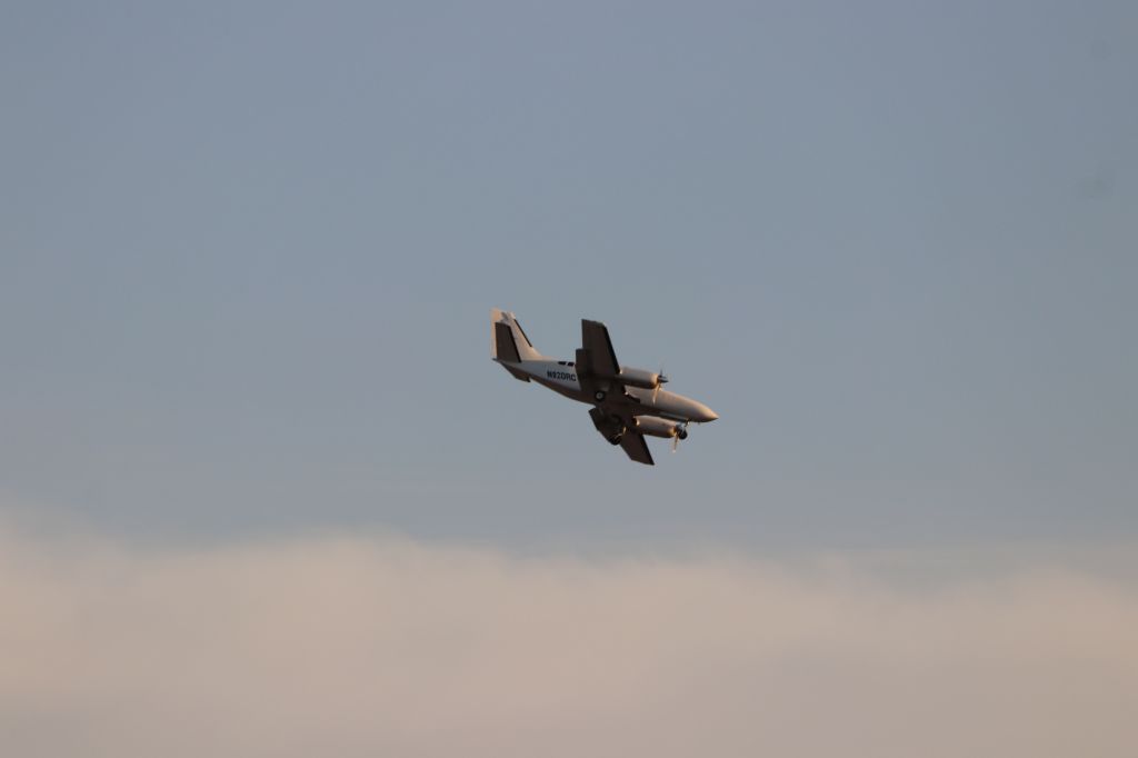 Cessna 404 Titan (N920RC)