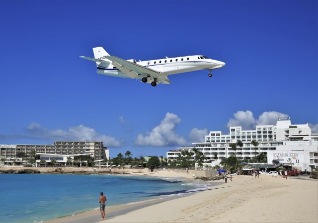 Cessna Citation Sovereign (N824HH)