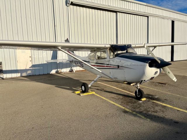 Cessna Skyhawk (N7620G)