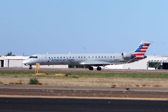 Canadair Regional Jet CRJ-200 (N946LR)