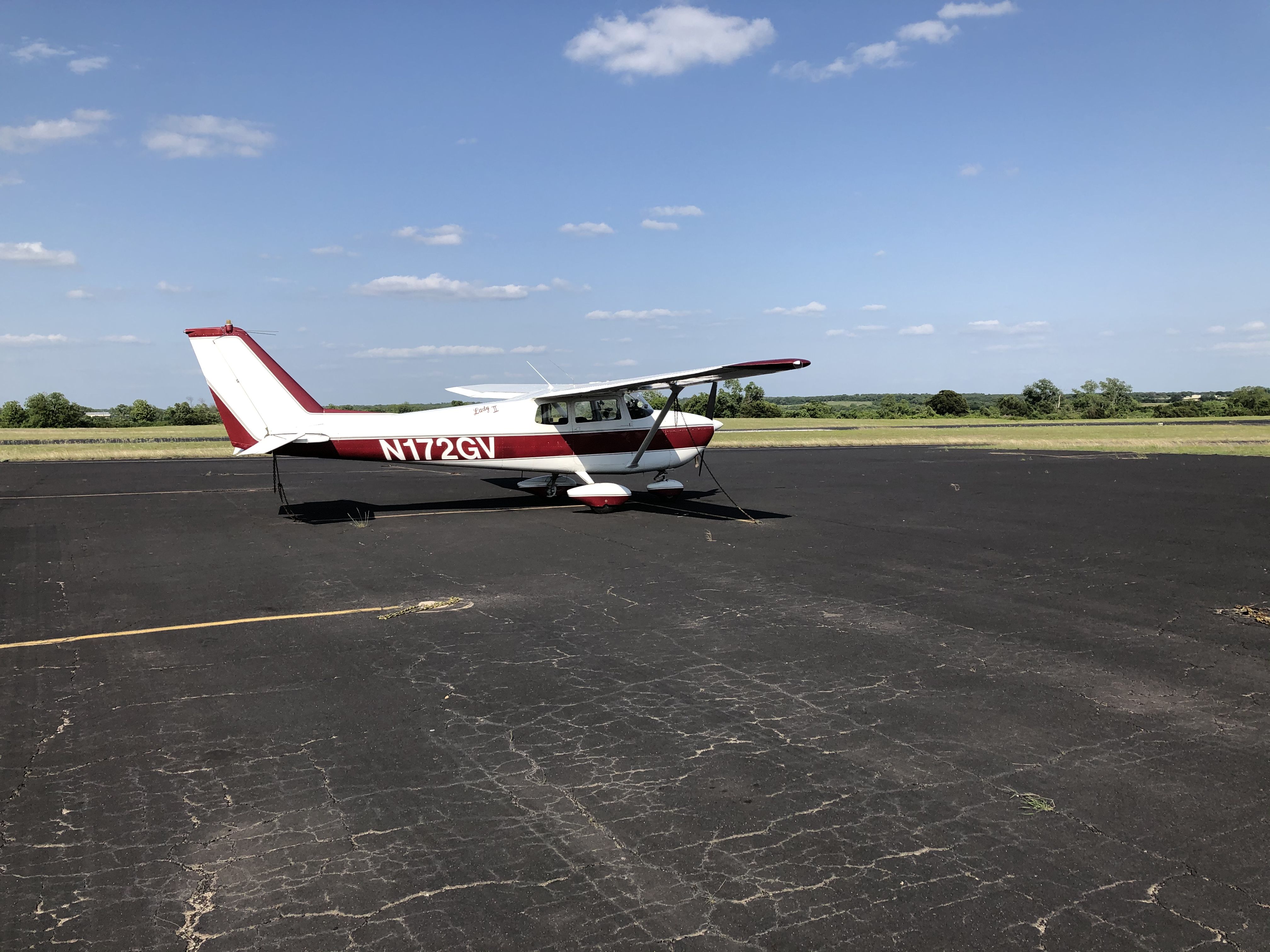 Cessna Skyhawk (N172GV) - Just after Hard Eight BBQ at Stephenville Airport! 
