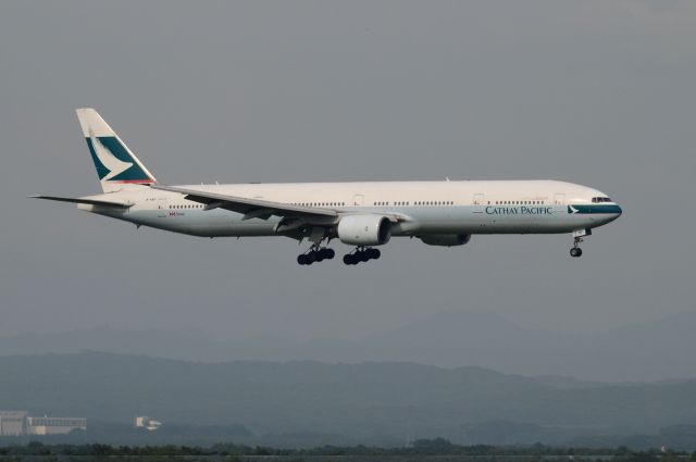 BOEING 777-300 (B-HNF) - 2014/08/09