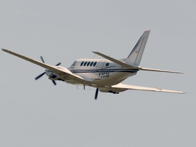 Beechcraft King Air 100 (N3536) - Cortesy of George Haines.