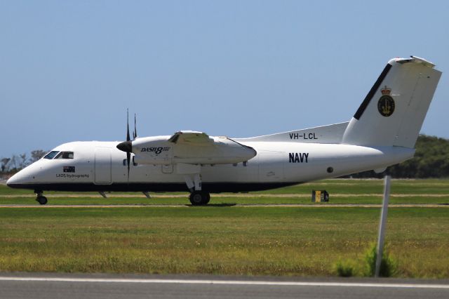 de Havilland Dash 8-200 (VH-LCL)