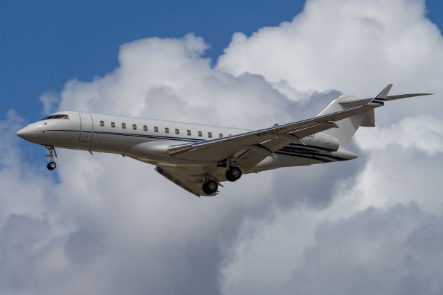 Bombardier Global Express (VH-CCD)