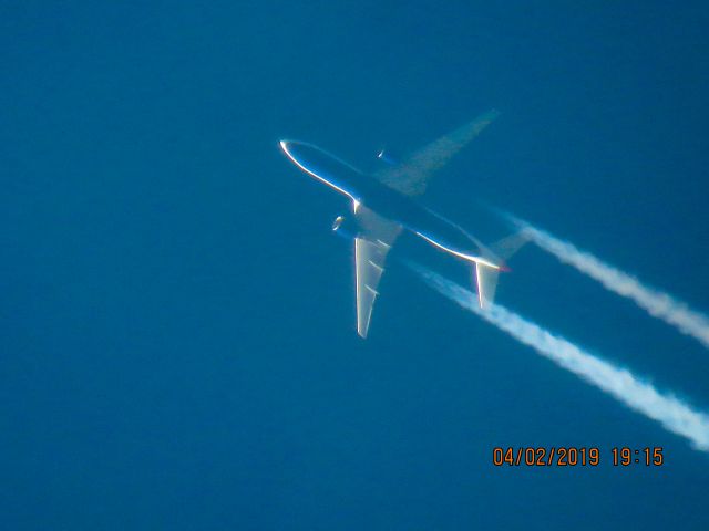 Boeing 777-200 (G-VIIB)