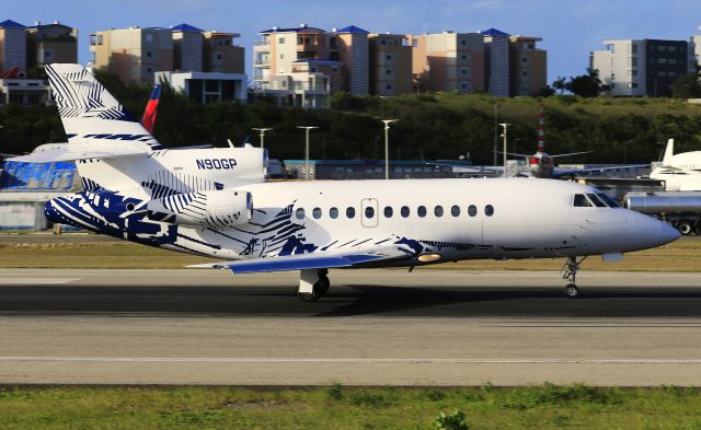 Dassault Falcon 900 (N90GP)