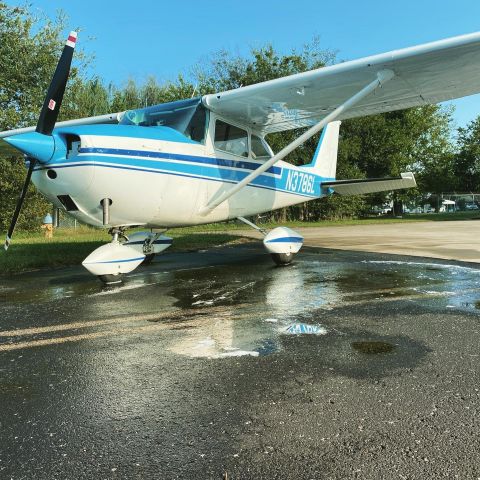 Cessna Skyhawk (N3786L)