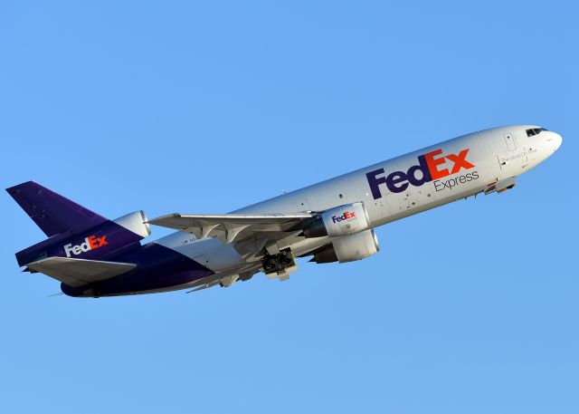 McDonnell Douglas DC-10 (N370FE)