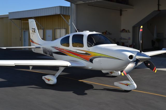 Cirrus SR-22 (N811DR) - New graphics