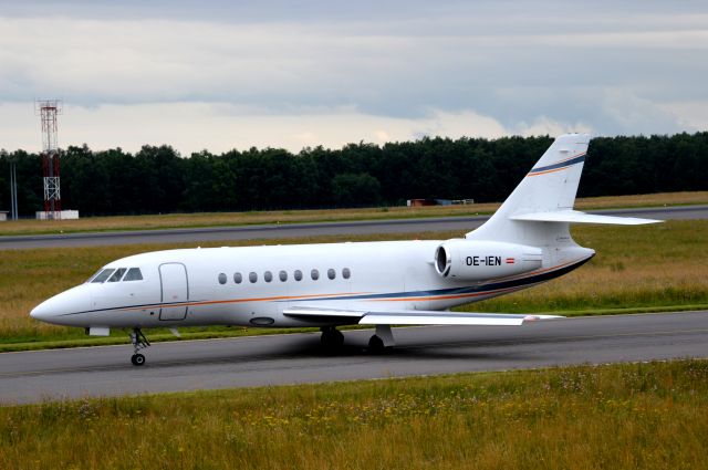 Dassault Falcon 2000 (OE-IEN)