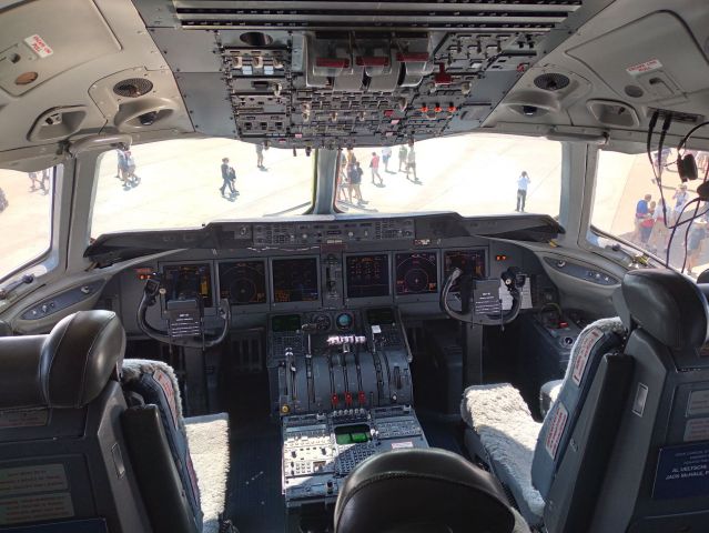 McDonnell Douglas DC-10 (N330AU) - ORBIS Flying Eye Hospital at AirVenture 2021