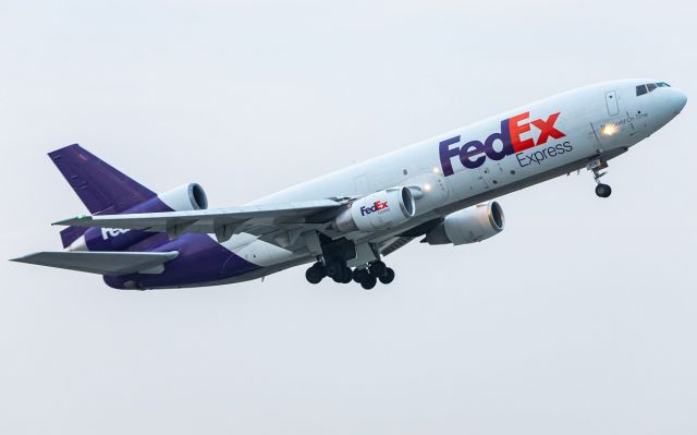 McDonnell Douglas DC-10 (N306FE)