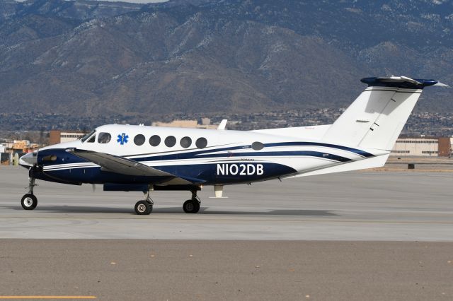 Beechcraft Super King Air 200 (N102DB)