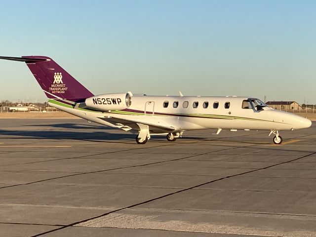 Cessna Citation CJ3 (N525WP)