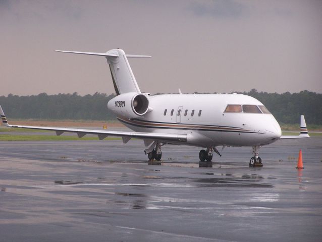 Canadair Challenger (N260V)