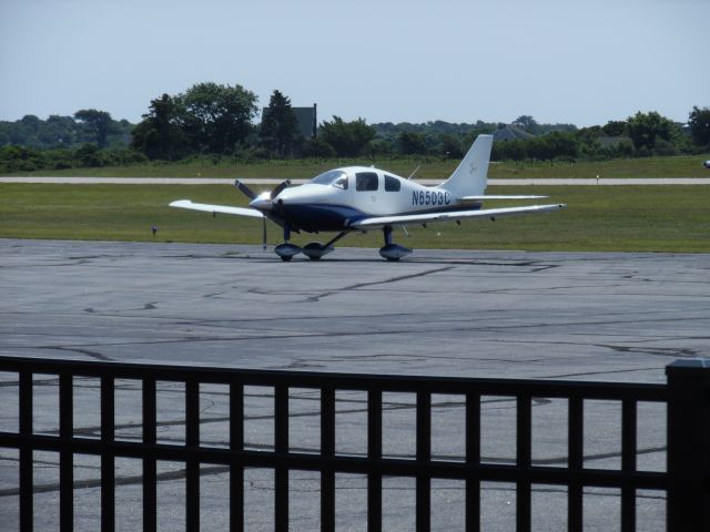 Cessna 350 (N6503C) - KBID