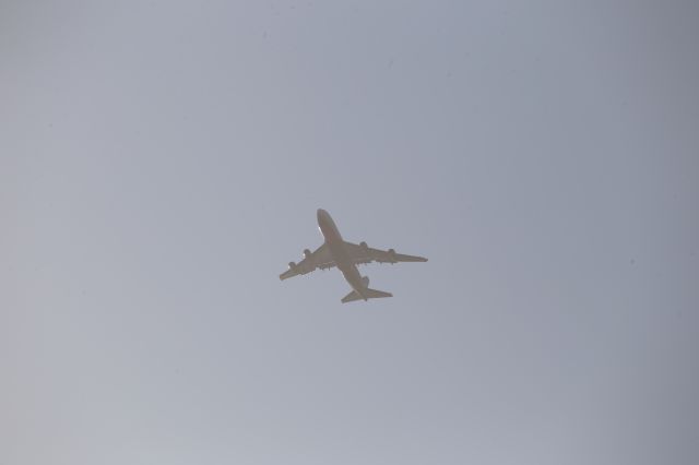 Boeing 747-400 (B-2423)