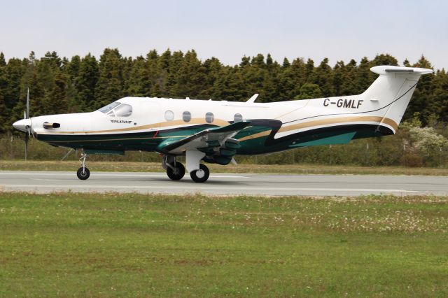 Pilatus PC-12 (C-GMLF)