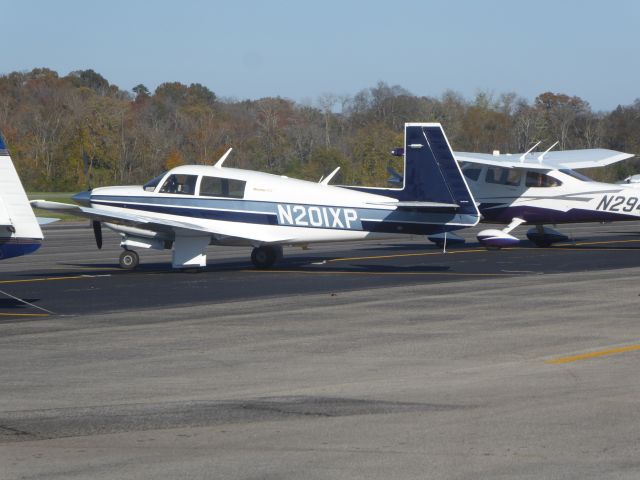 Mooney M-20 (N201XP)