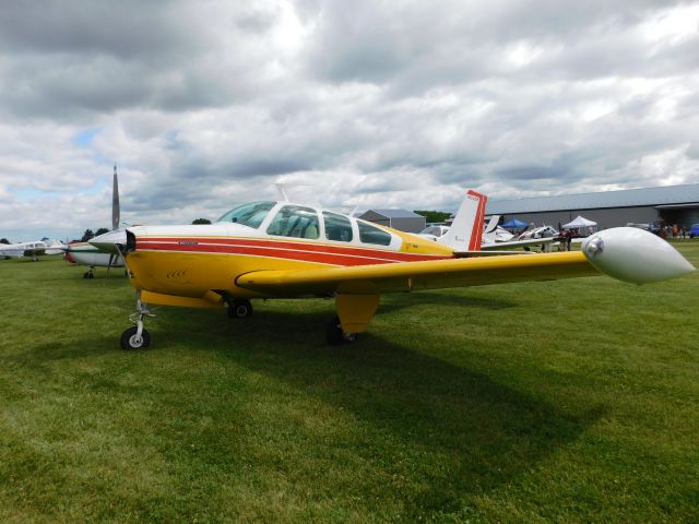 Beechcraft Bonanza (33) (N1043W)