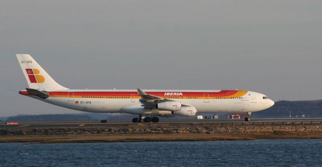 Airbus A340-300 (EC-GPB)